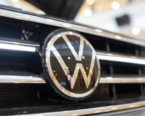 Uygun Motor Seçimiyle Şkoda Roomster: Avantajlar ve Dezavantajlar