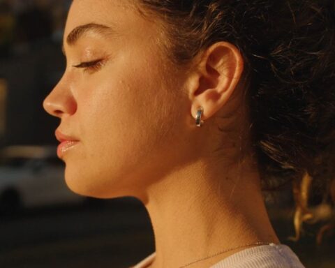 Yeni Giyilebilir Teknoloji Lumia 2, Sağlık Verileriyle İlgili Devrim Niteliğinde Özellikler Sunuyor