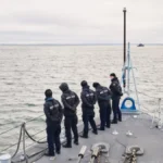 Şveç Donanması Baltık Denizi'nde Rusya'nın gölge filosuna ait tankerlerde silahlı personel tespit etti