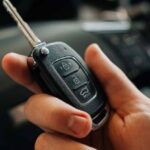 Anahtarınızı Arabada Unuttuysanız: Güvenli Çözüm Yöntemleri