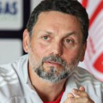 Antalyaspor, Erol Bulut ile yollarını ayırdı