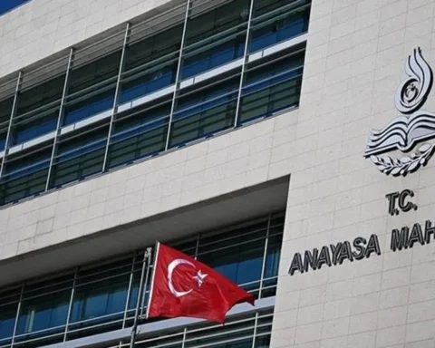 AYM, Birleşik Kamu-İş'in Toplu Sözleşmeye Katılmama Talebini Ret Etti