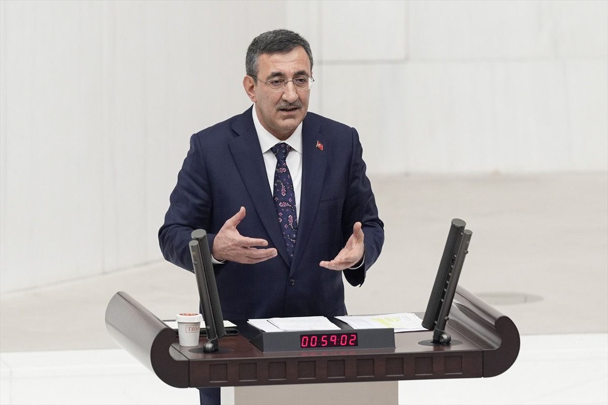 Cevdet Yılmaz: Yeni Anayasa Üzerinde Çalışmalıyız