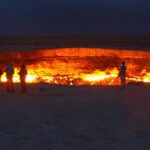 Darvaza Gaz Krateri'nde yangın, 54 yıl sonra sönmeye başlıyor