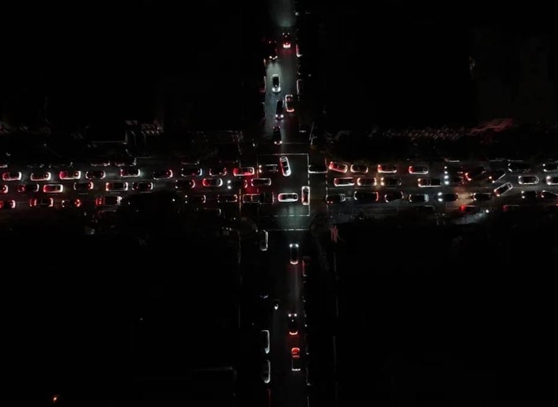 Elektrik Kesintisi San Francisco'da Otonom Araçların Durmasına Neden Oldu