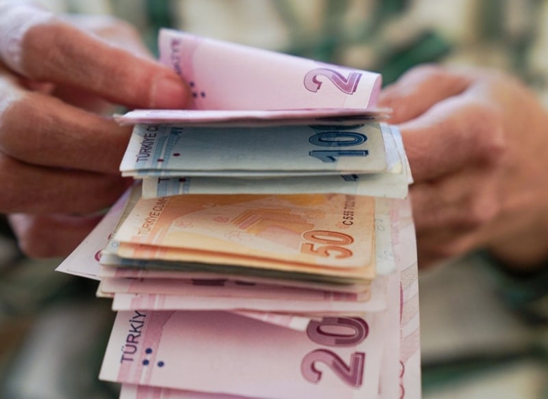 Emekli maaşları 10 gün içinde değişiyor: Yeni rakamlar ne olacak?