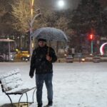 Erzincan’da Yoğun Kar Yağışı: Şehir Beyaza Büründü, Vatandaşlar Dışarıda Yürüyüş Yaptı