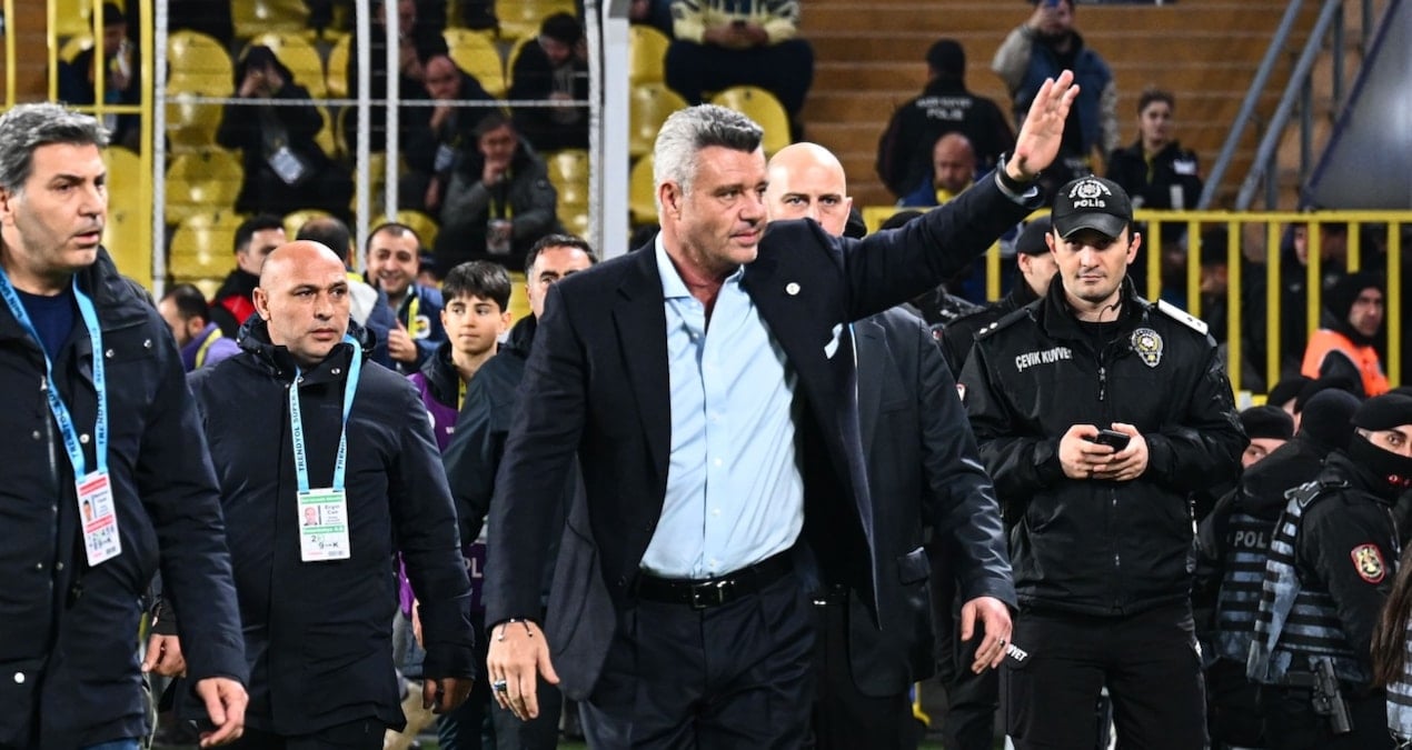 Fenerbahçe'de Sadettin Saran'ın geleceği belirsizliğini koruyor