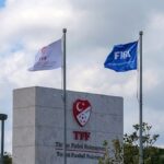 Fenerbahçe'ye ihtar cezası, Beşiktaş'a para cezası verildi