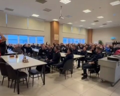 Gebze'de Metal-İş Sendikası'nın Üyeleri İçin Yeni Sözleşme ile Maaşlar 95 Bin Liraya Yükseldi