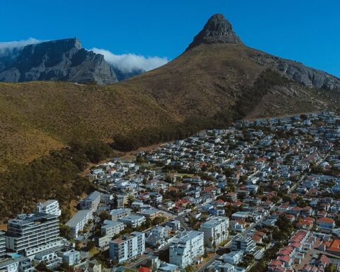 Güney Afrika, Afrika'nın En Çok Milyoner Barındıran Ülkesi Olmaya Devam Ediyor
