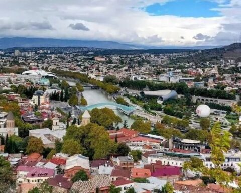 Gürcistan, Kırım ve Donbas’ta Doğum Yeri Olan Rusları Ülkeye Almıyor