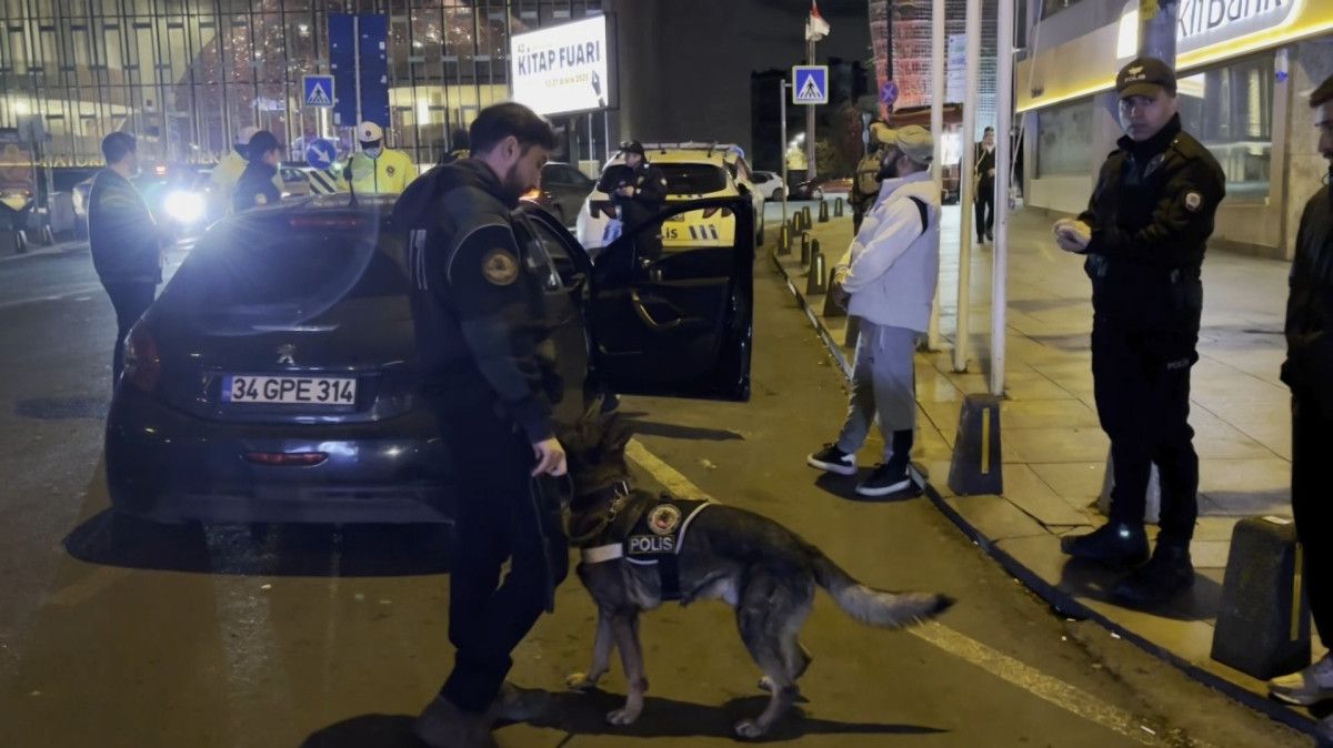 İstanbul'da Helikopter Destekli Huzur Uygulaması Gerçekleştirildi