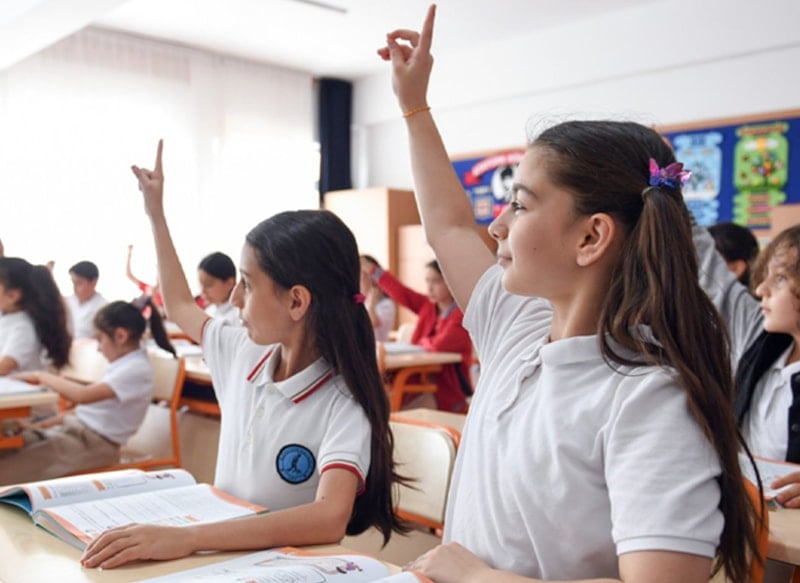 Kadın İstihdamında Artan Zorluklar ve Geleneksel Cinsiyet Rollerinin Etkisi