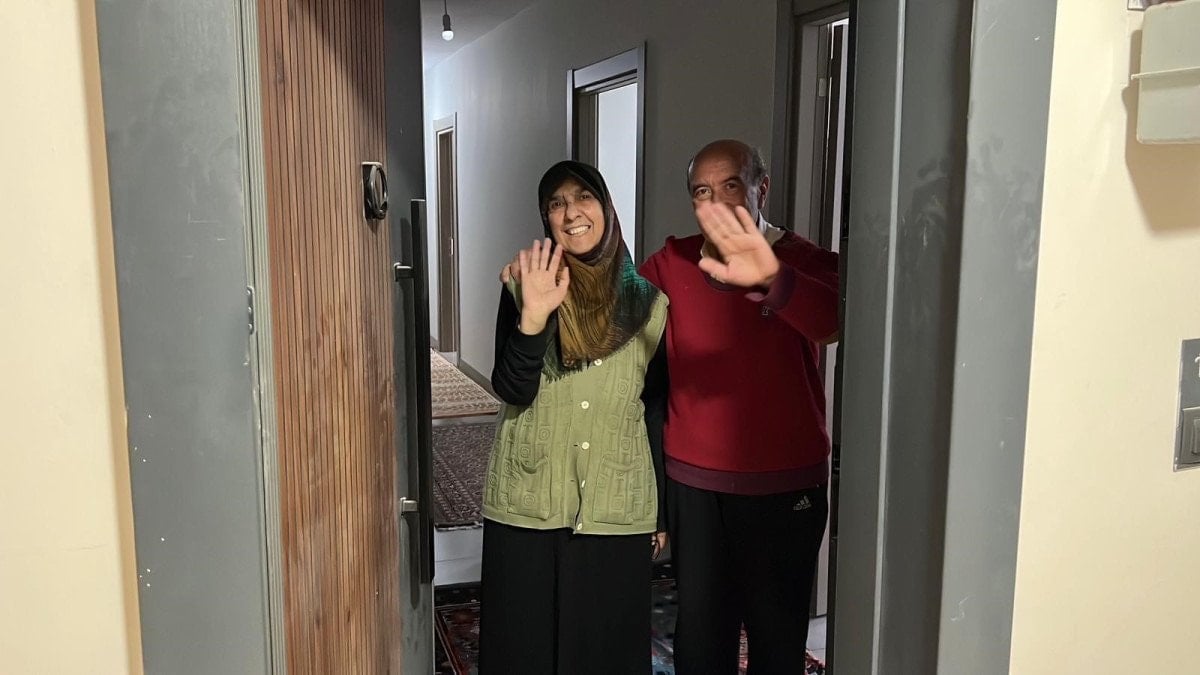 Kahramanmaraş'ta depremzedeler yeni evlerine yerleşerek umutla yeni yıla giriyor