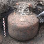 Köydeki Evden 40 Bin Antik Sikke Çıktı: Tasarruf Yöntemleri Hakkında Önemli Bulgular Elde Edildi