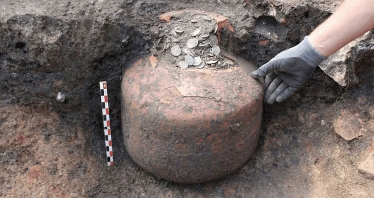 Köydeki Evden 40 Bin Antik Sikke Çıktı: Tasarruf Yöntemleri Hakkında Önemli Bulgular Elde Edildi
