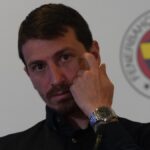 Mert Hakan Yandaş'tan Fenerbahçe Taraftarına Özgürlük Mesajı