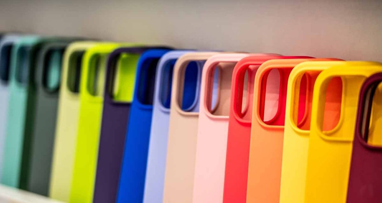 Modern Telefonların Dayanıklılığı Artarken, Kılıf Kullanımını Sorgulayan Uzmanlar Görüşlerini Paylaşıyor