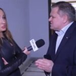 Polonya Senatörü Röportajda Muhabire Hakaret Etti, Olay Sosyal Medyada Gündem Oldu