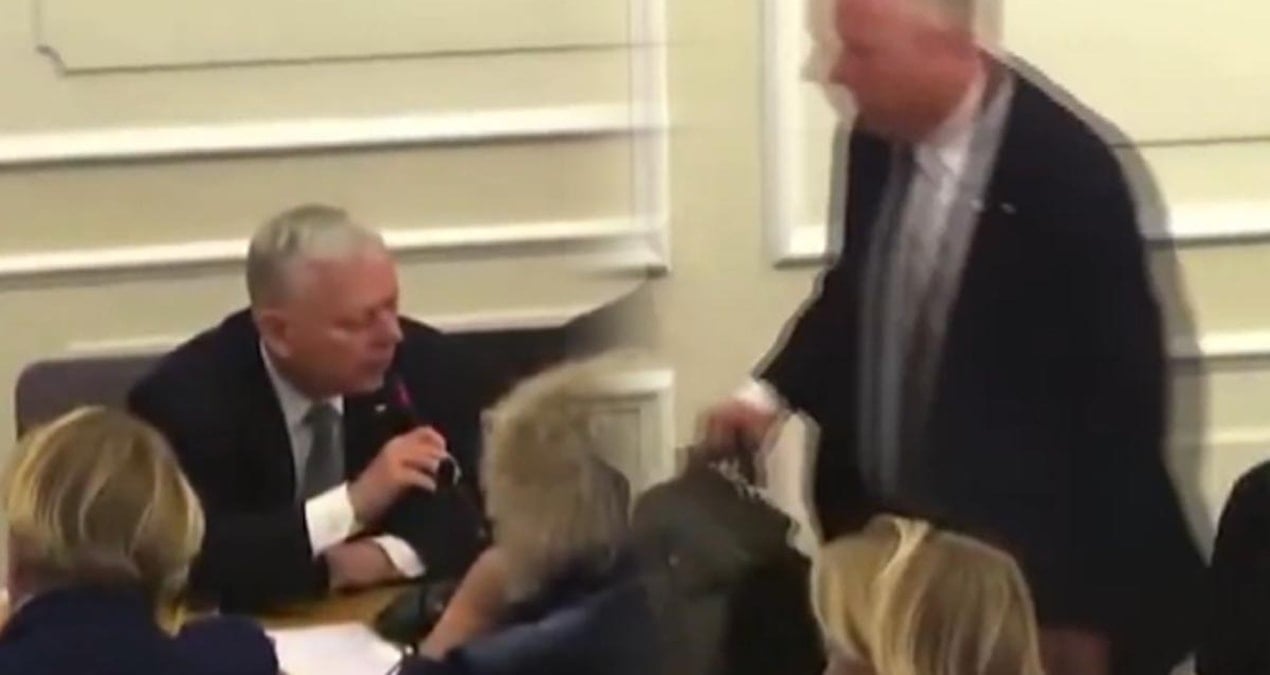 Polonyalı Milletvekilinin Sert İfadesi Komisyon Toplantısını Terk Ettirdi