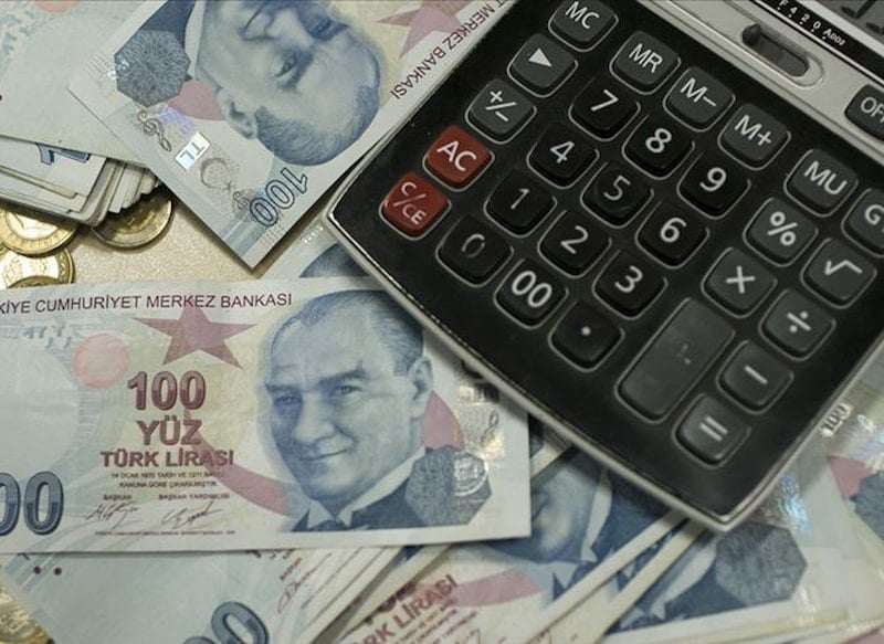Restoranlardaki Servis Ücretinin Kaldırılması Garsonları Endişelendiriyor