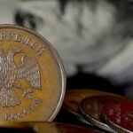 Rusya, Dost Ülke Vatandaşlarına Yurt Dışına Para Transferi Kısıtlamasını Kaldırıyor