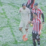 Sivasspor ile Bandırmaspor maçı yoğun kar yağışı nedeniyle durduruldu