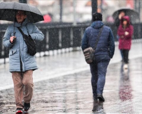 Soğuk Hava Dalgası Geliyor: Meteoroloji Uyardı, Buzlanma ve Don Riski Var