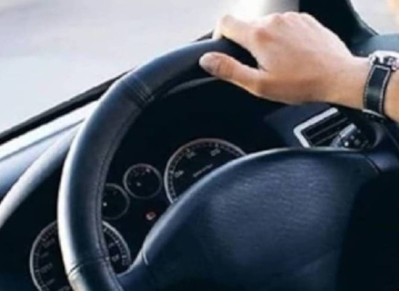 Soğuk havalarda araç çalıştırmadan önce 1 dakika beklemenin önemi