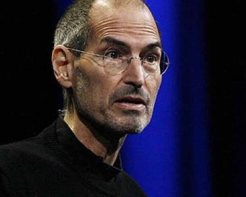 Steve Jobs'un Sekreterine Verdiği Jaguar Hala Konuşuluyor