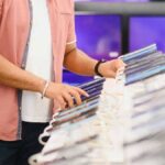 Teknoloji Youtuber’ı Marques Brownlee, 2025 yıllık akıllı telefon ödüllerini açıkladı