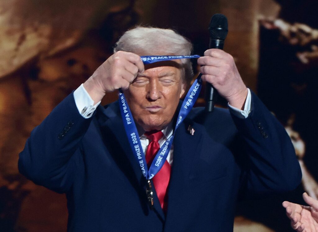 Trump, FIFA'dan İlk Barış Ödülü'nü Aldı