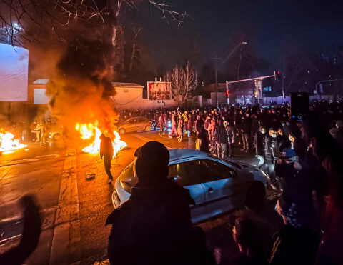 Rusya, İran’da protestolar sırasında internetin kesilmesine teknik destek verdi