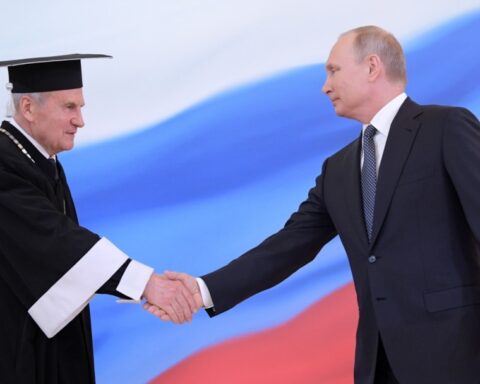 Rusya’da yargı sistemi yeniden şekilleniyor: güvenlik kökenliler hakim kürsüsüne geliyor