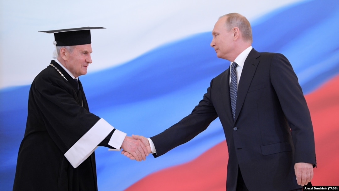 Rusya’da yargı sistemi yeniden şekilleniyor: güvenlik kökenliler hakim kürsüsüne geliyor