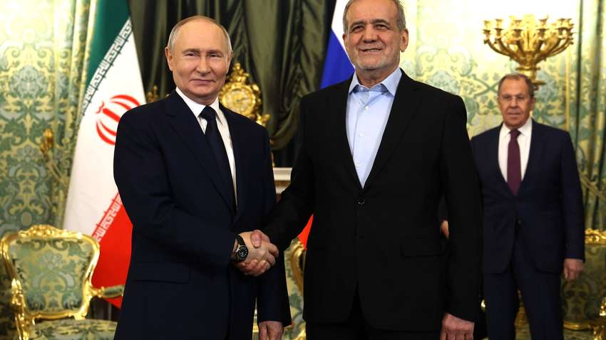 Kremlin, İran liderine sığınak hazırlıyor