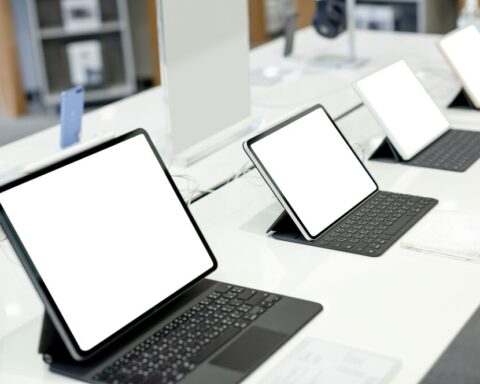 Rusya’da elektronik fiyatlarına sert zam beklentisi Rusya’da elektronik fiyatlarına sert zam beklentisi