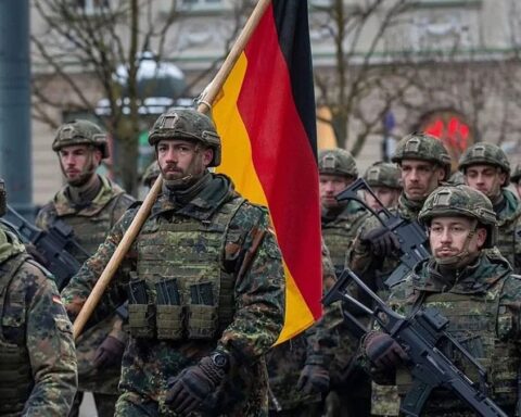 Almanya'nın Grönland'a Asker Gönderme Kararının Arkasındaki Stratejik Hesaplar