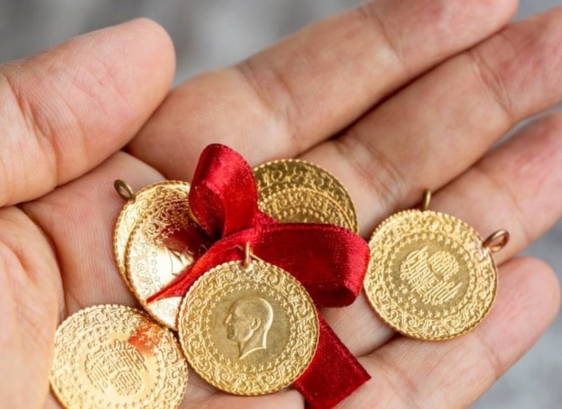 Altın fiyatları yükselmeye devam ediyor, çeyrek 12 bin lirayı aştı