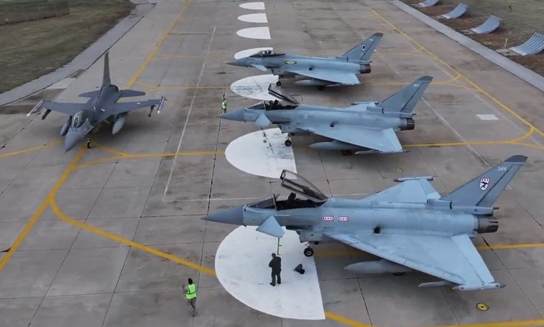 Arap Ülkeleri Türkiye'ye Savaş Uçakları Gönderiyor