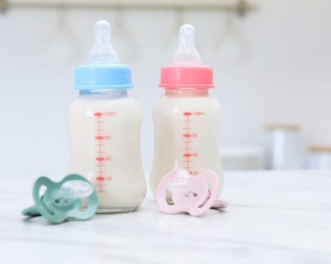 Bebek Maması Krizi: Danone ve Nestle'den Geri Çekme Açıklamaları