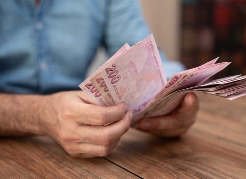 Çalışanların Maaşlarından Zorunlu Kesinti Yapılacak: Yeni Vergi Dilimleri Açıklandı