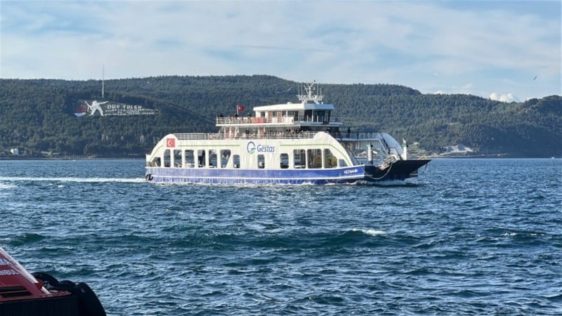 Çanakkale'de Olumsuz Hava Şartları Nedeniyle Bozcaada ve Gökçeada Feribot Seferleri İptal Edildi