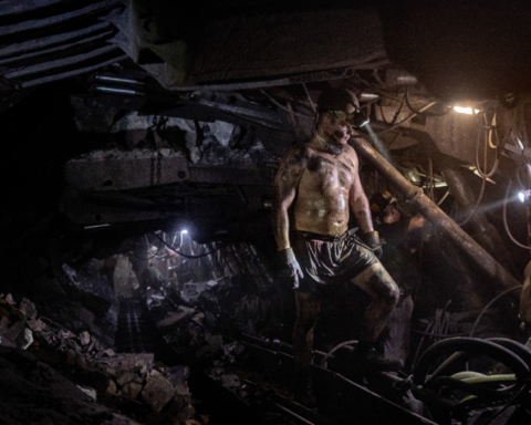 Çekya'daki 200 Yıllık Kömürde Kapanma Süreci Başlıyor