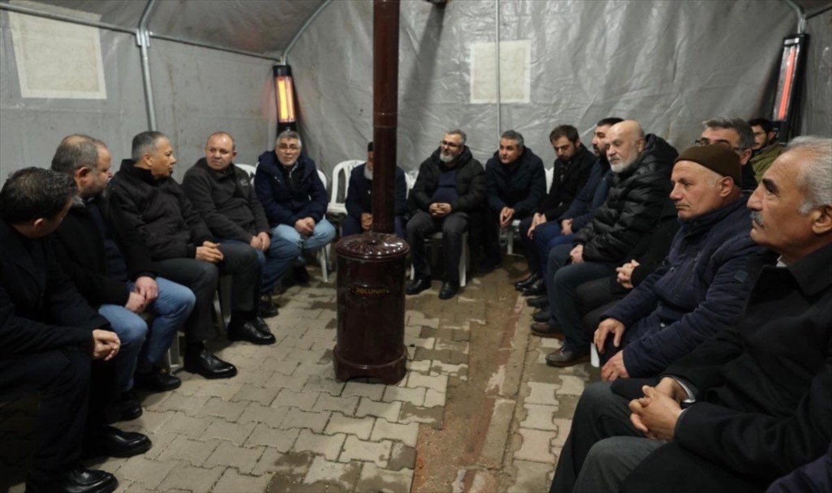 Cumhurbaşkanı Erdoğan, Şehit Polis Memuru Koçyiğit'in Ailesine Taziyelerini İletti