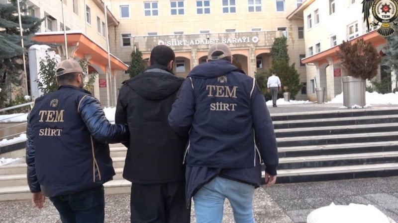 DEAŞ propagandası yapan şahıs Siirt'te tutuklandı