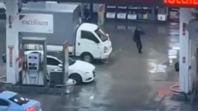 Diyarbakır'da Akaryakıt İstasyonunda Silahlı Kavga: 1 Yaralı, Zanlılar Gözaltında