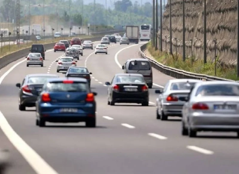 Gizli buz tehlikesine dikkat: Sürücüler kış şartlarında tedbirli olmalı