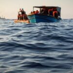 Göçmen teknesinin batması sonucunda 50 kişi hayatını kaybetti